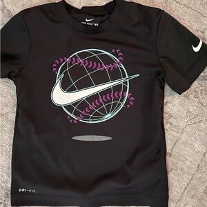 Boys Nike dry fit